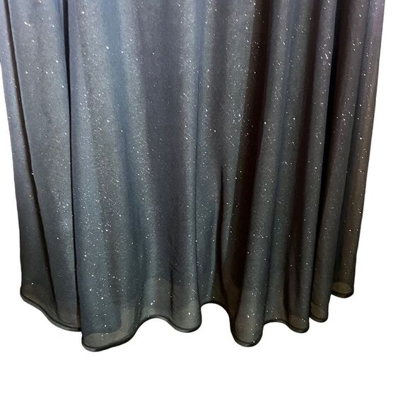 Dress barn glittery‎ midi dress. Size 18 - Picture 8 of 12